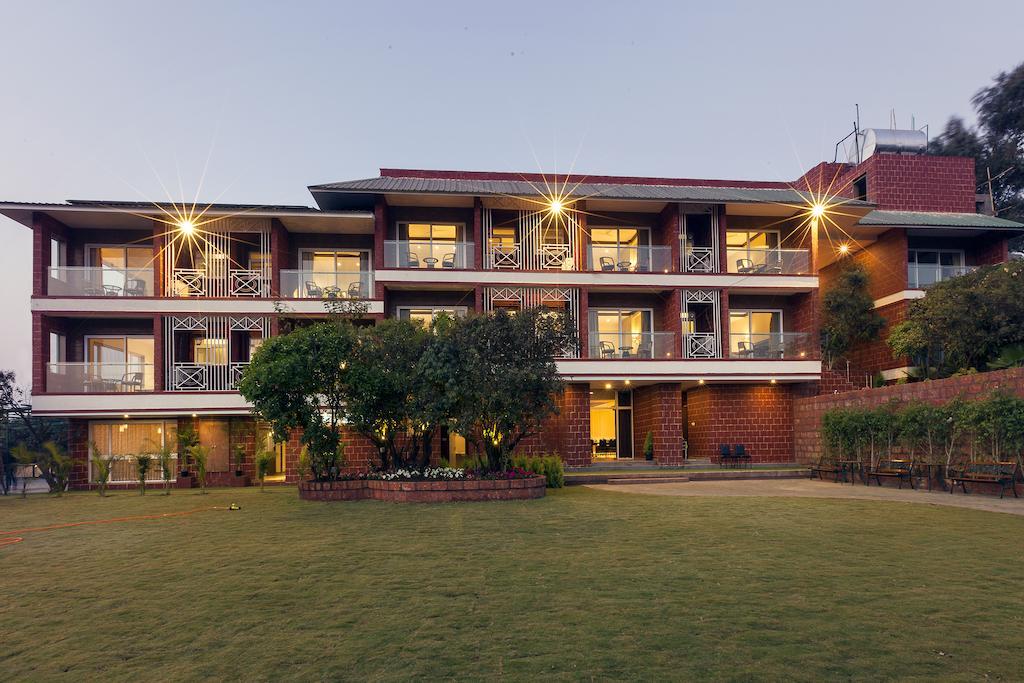 Bella Vista Resort Mahābaleshwar Exteriör bild