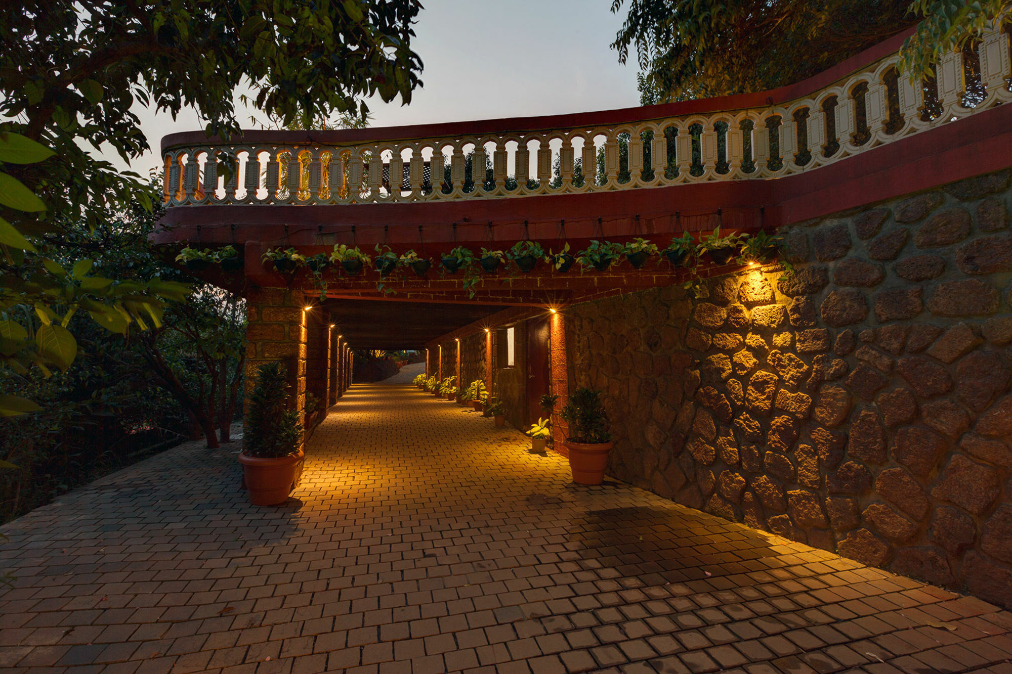 Bella Vista Resort Mahābaleshwar Exteriör bild