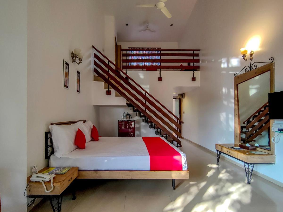 Bella Vista Resort Mahābaleshwar Exteriör bild